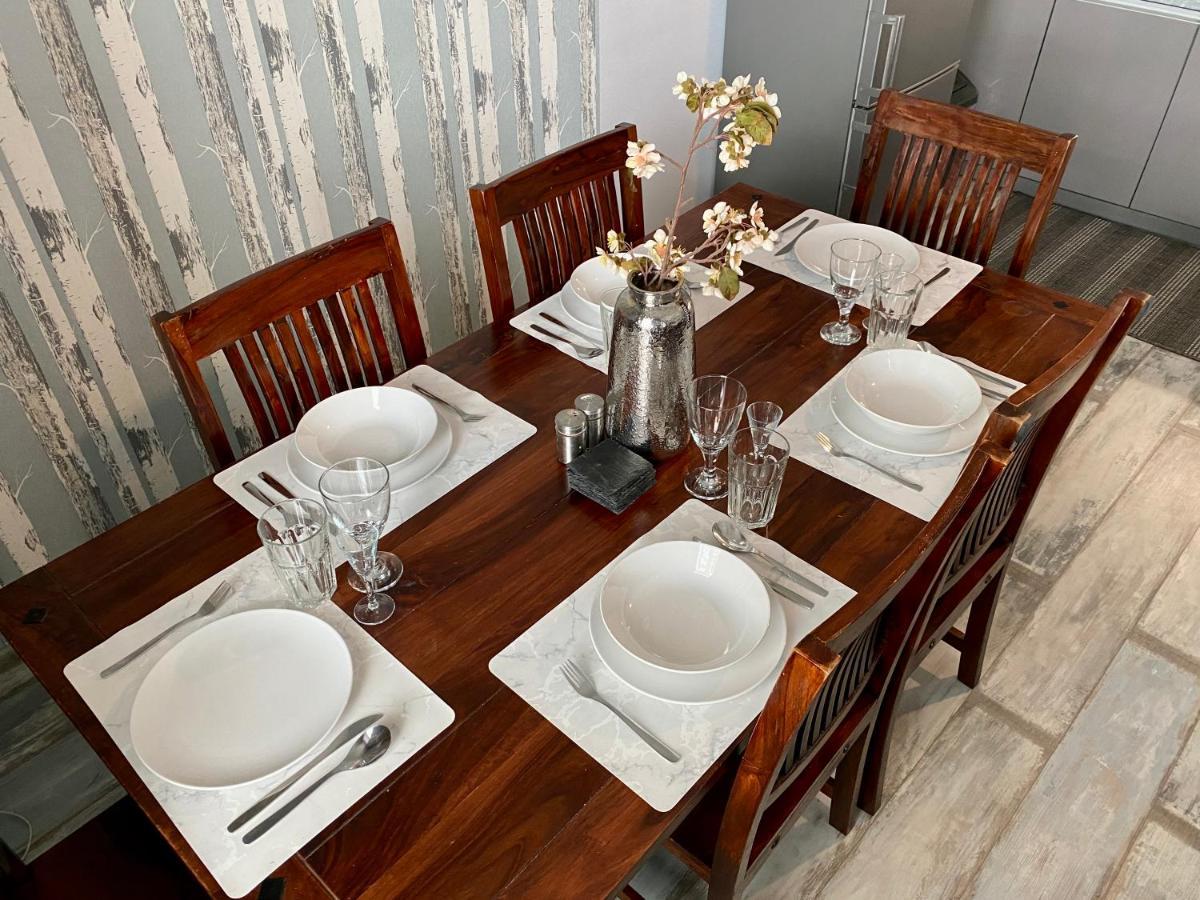 Royal City Centre Apartment Poprad Buitenkant foto