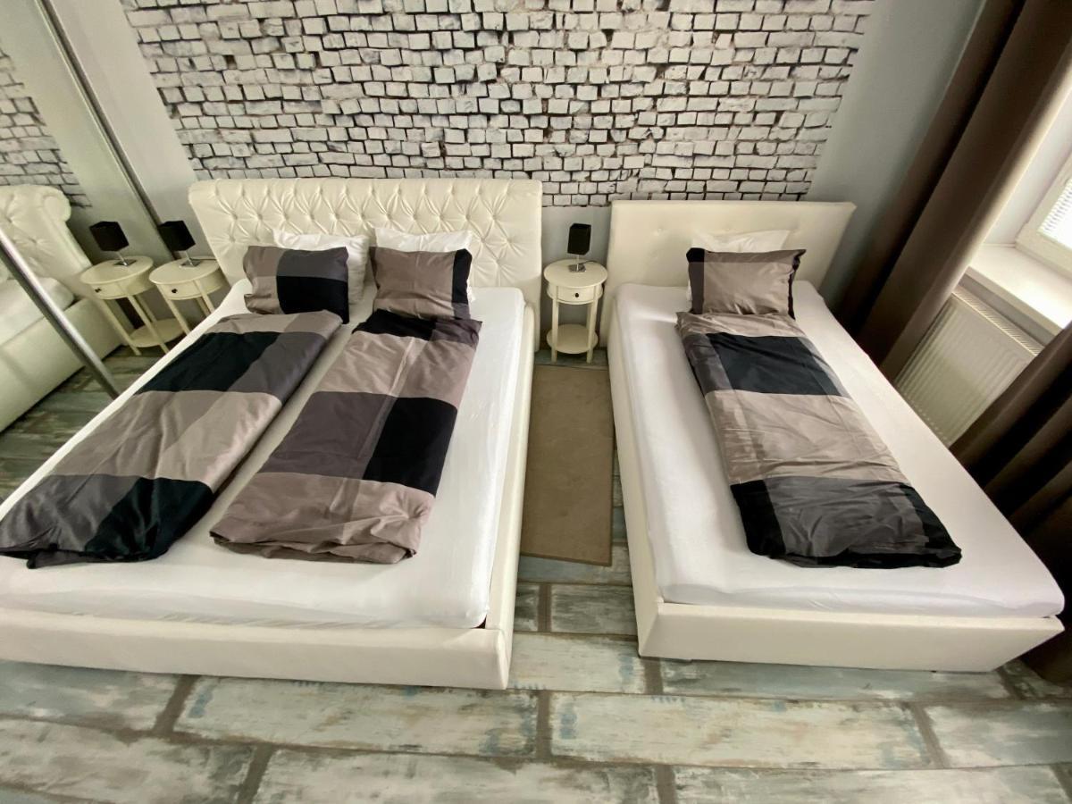 Royal City Centre Apartment Poprad Buitenkant foto