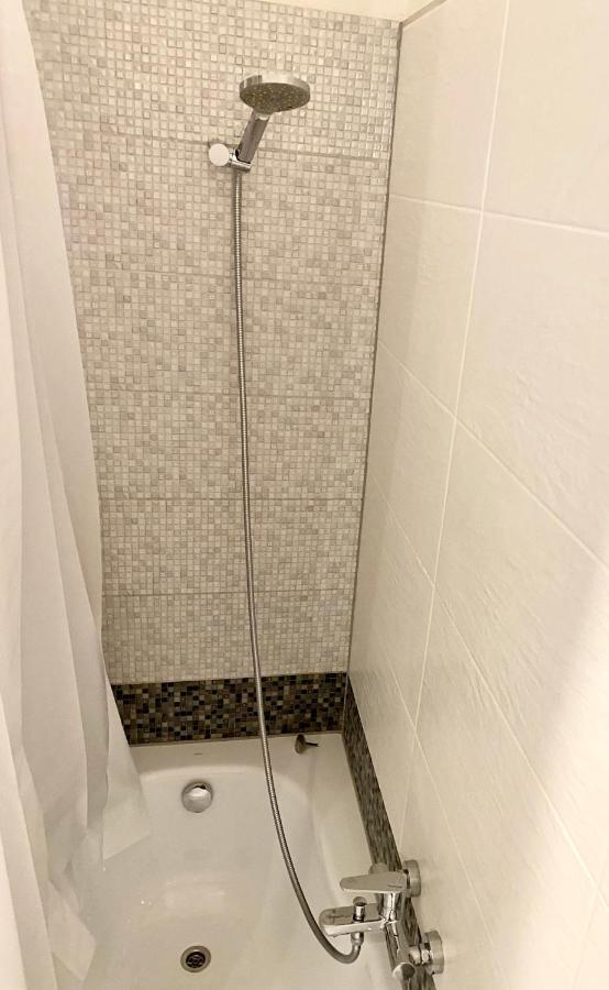 Royal City Centre Apartment Poprad Buitenkant foto