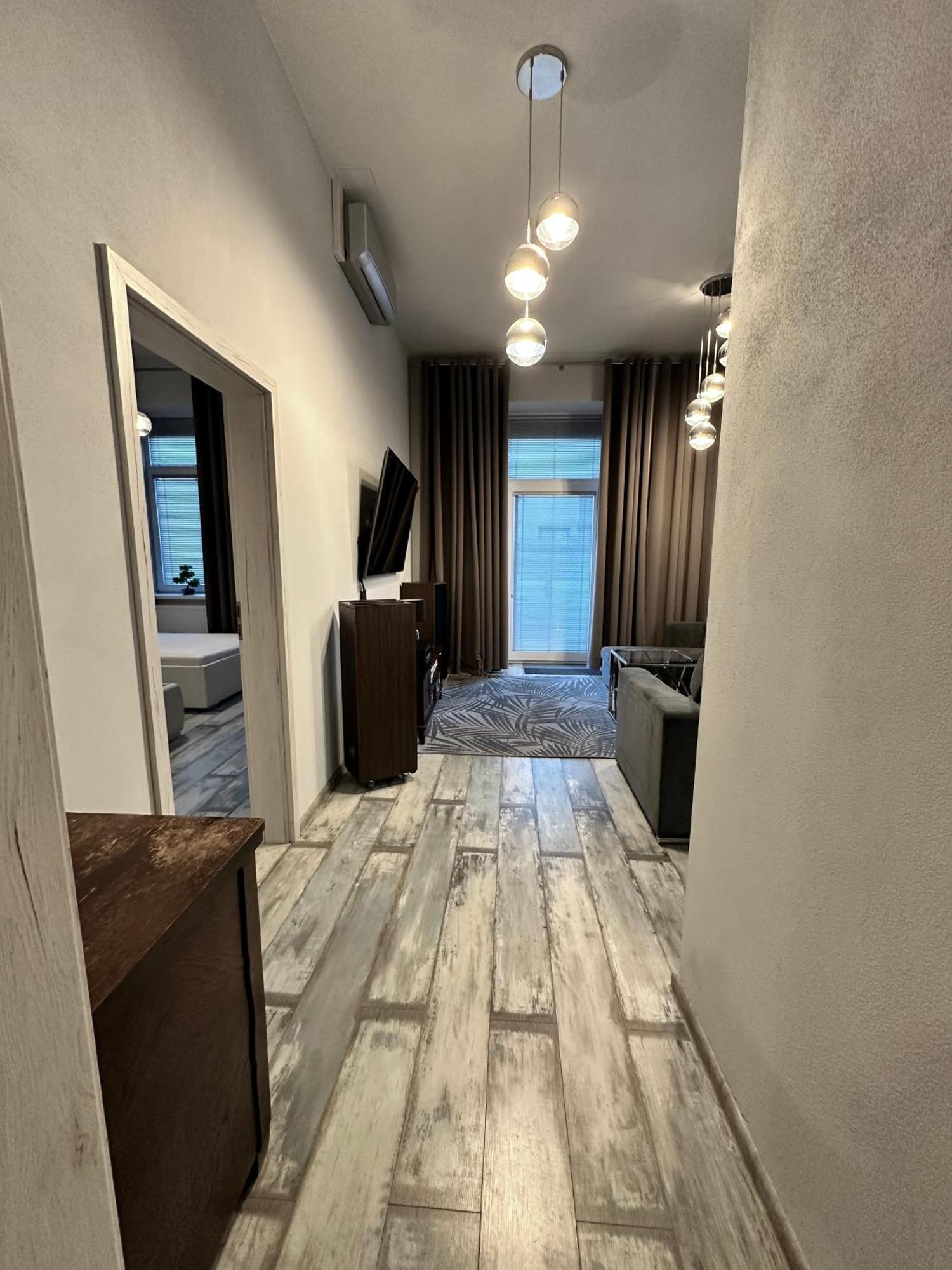 Royal City Centre Apartment Poprad Buitenkant foto